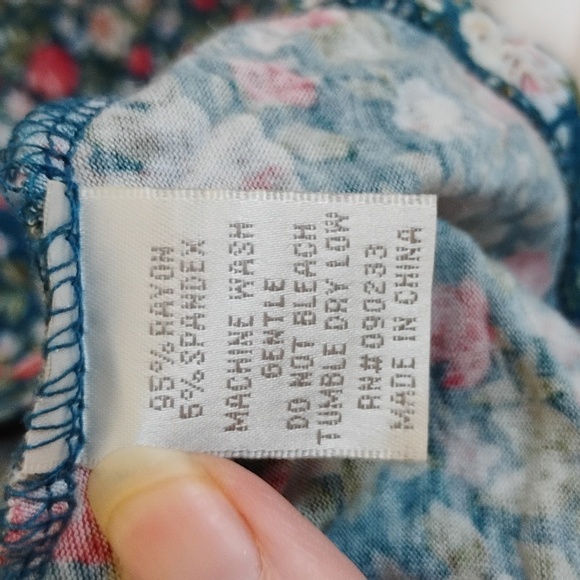 sound & matter | Vintage-inspired Floral short sleeve skater dress | Juniors S - Picture 6 of 6